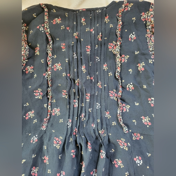 Joie | Cute Black/Multicolor Floral Ruffle Trim Long Sleeve Silk Blend Dress - Picture 10 of 13